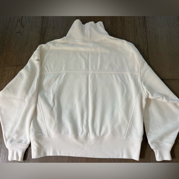 ALO Yoga Women's Hazy Mock Neck Pullover Sweater - Ivory - Picture 2 of 6